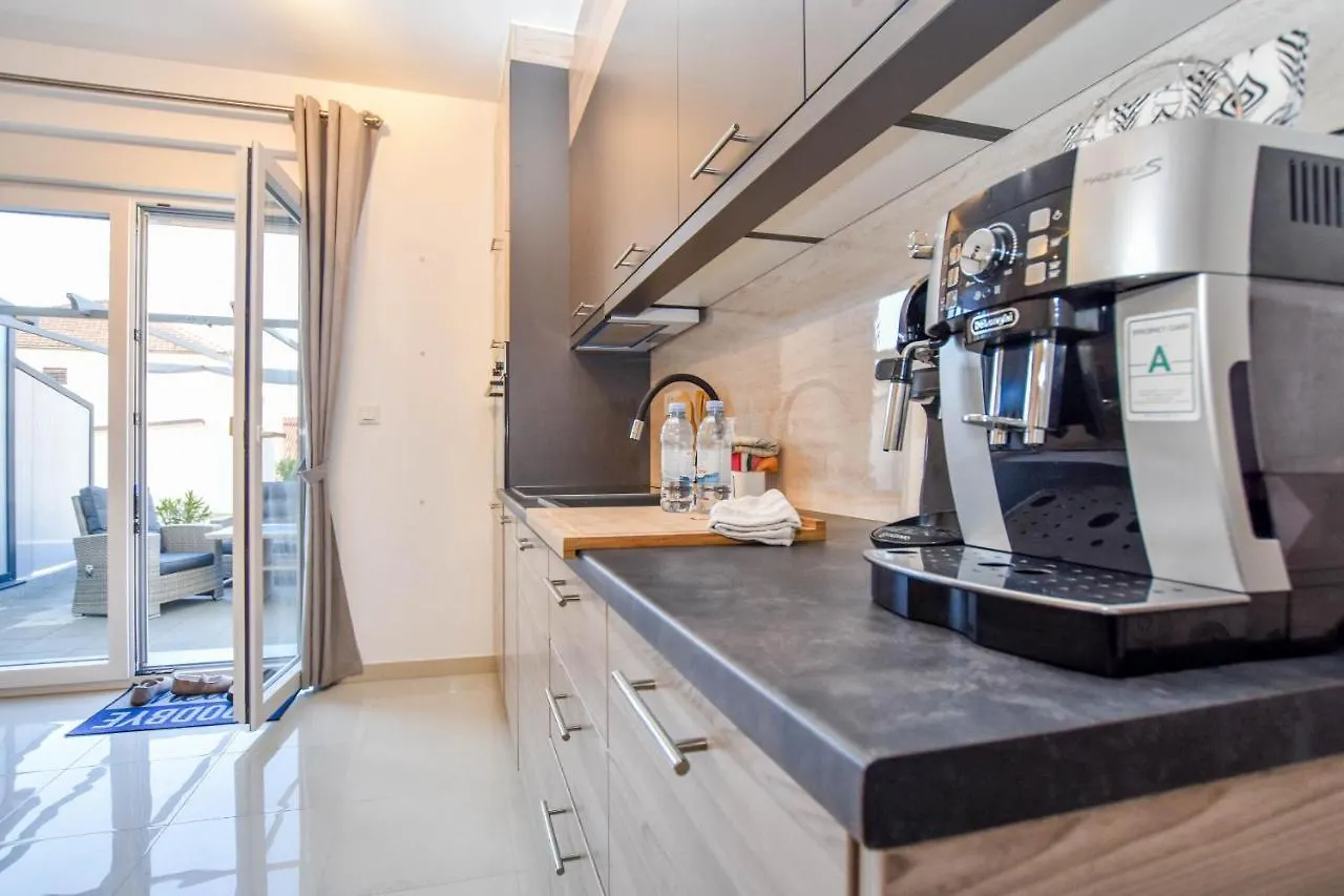 Apartment Martin Biograd Na Moru