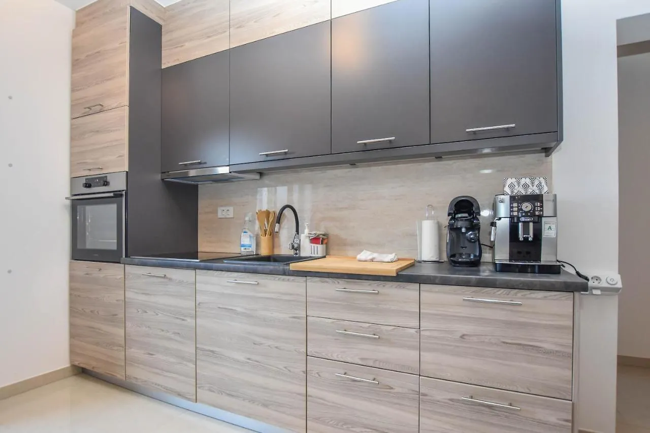 Apartment Martin Biograd Na Moru 0*,  Croatia