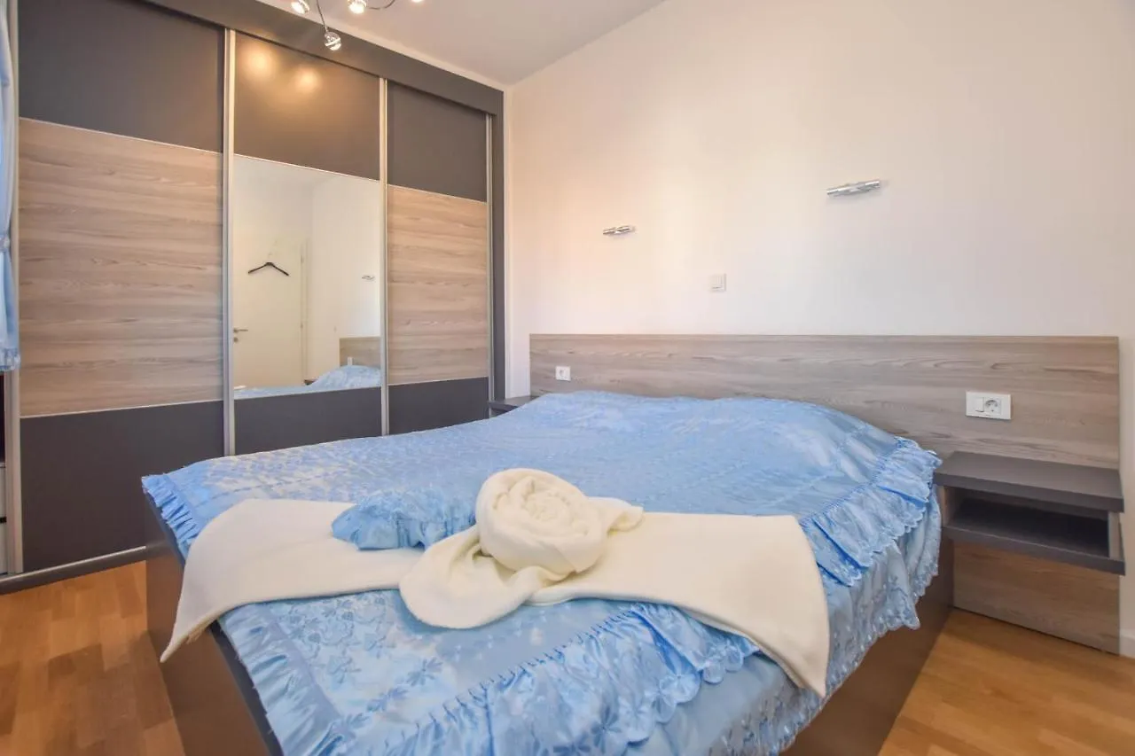 Apartment Martin Biograd Na Moru