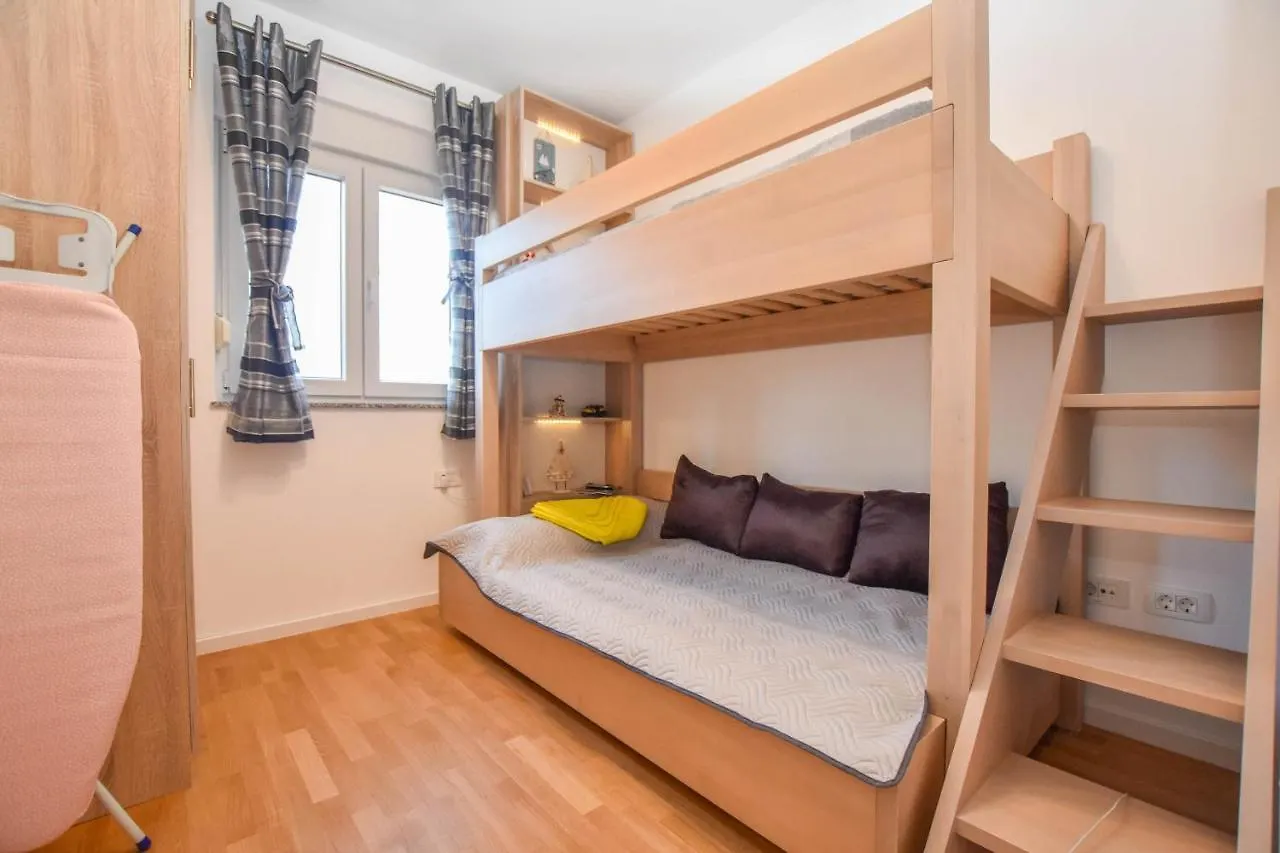 Apartment Martin Biograd Na Moru Croatia